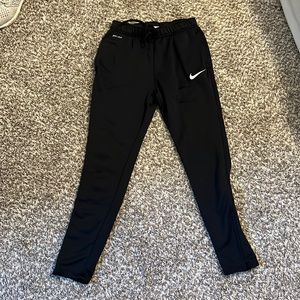 Black Nike sweatpants